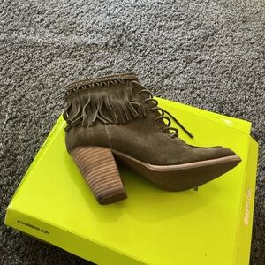 Gianni Bini ankle boot